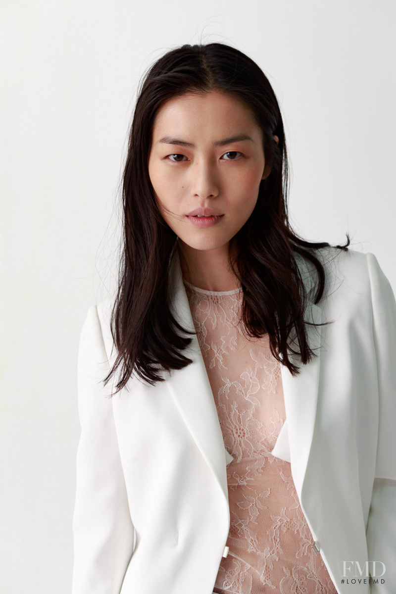 Liu Wen featured in  the La Perla advertisement for Autumn/Winter 2016