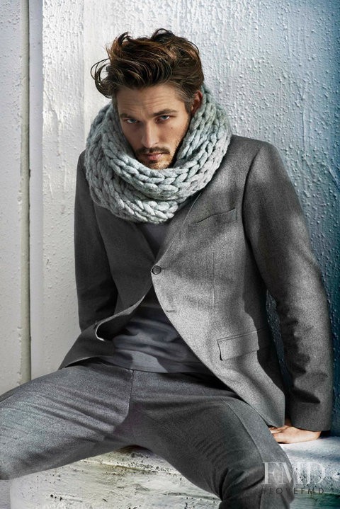 HUGO advertisement for Autumn/Winter 2010