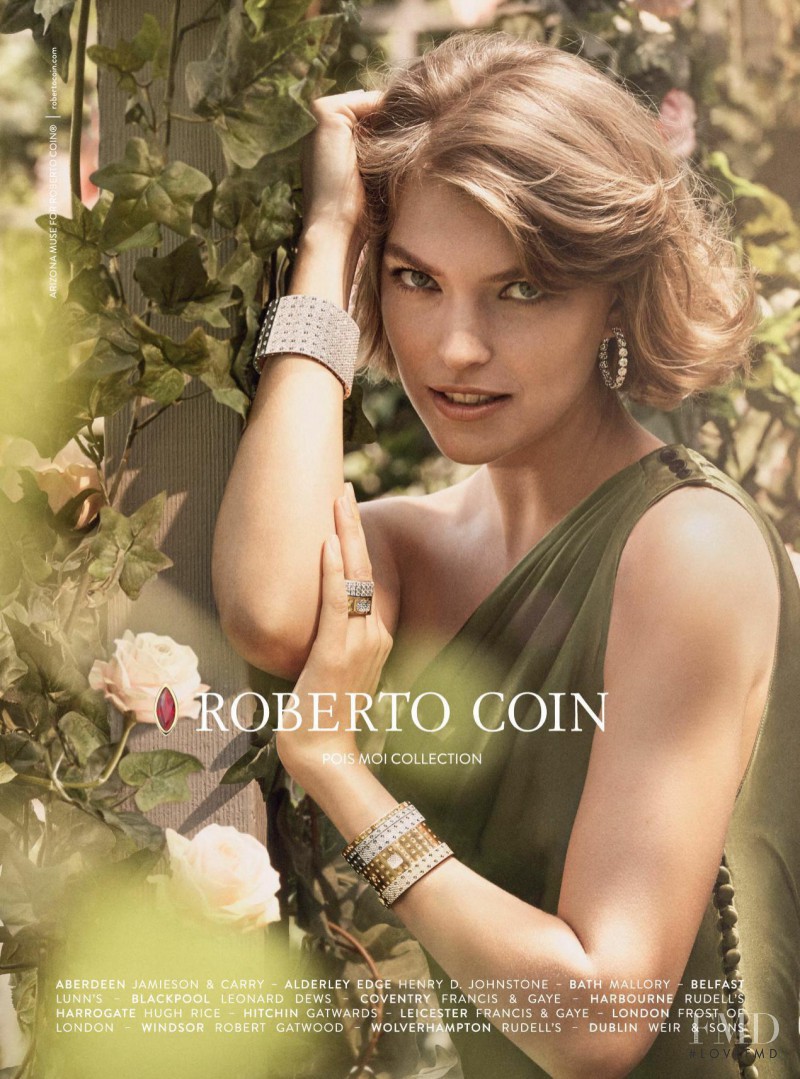 Arizona Muse featured in  the Roberto Coin advertisement for Autumn/Winter 2016