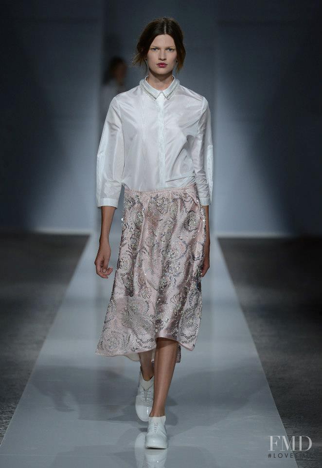 Bette Franke featured in  the Ports 1961 fashion show for Spring/Summer 2013
