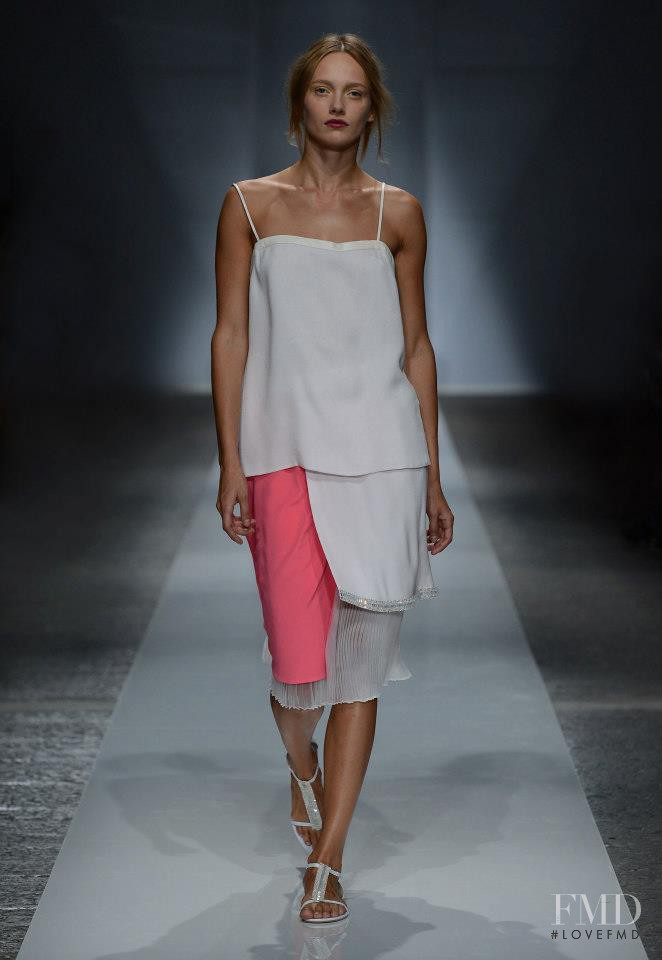 Karmen Pedaru featured in  the Ports 1961 fashion show for Spring/Summer 2013