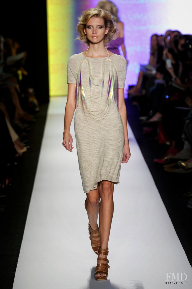 Ramona Chmura featured in  the Ports 1961 fashion show for Spring/Summer 2011