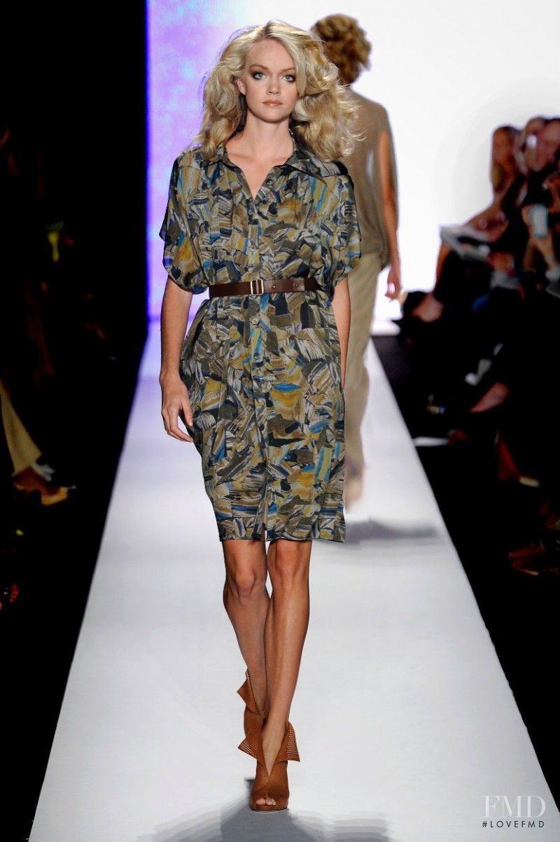 Lindsay Ellingson featured in  the Ports 1961 fashion show for Spring/Summer 2011