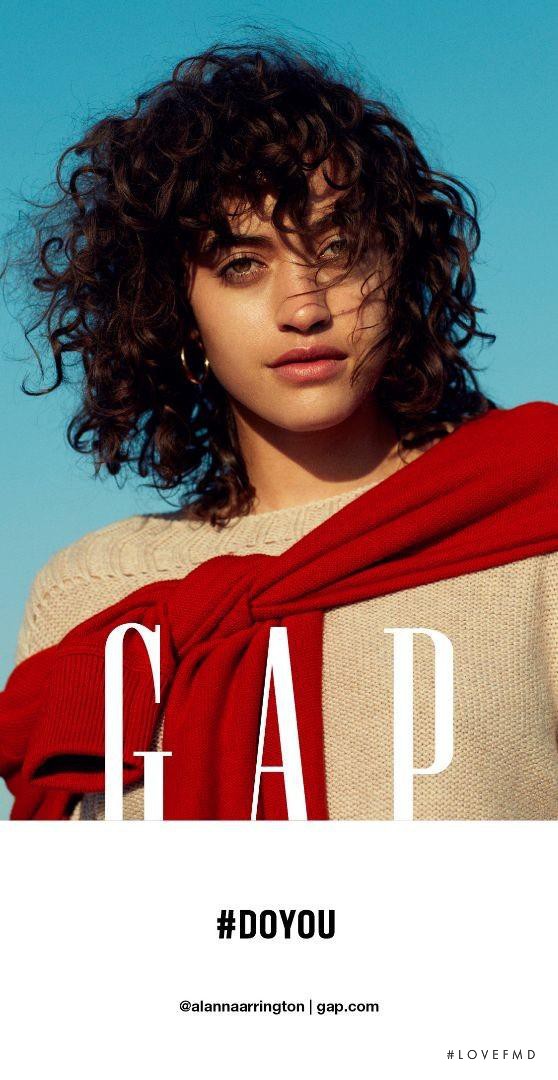 Alanna Arrington featured in  the Gap advertisement for Autumn/Winter 2016