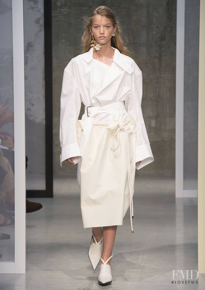 Laurijn Bijnen featured in  the Marni fashion show for Spring/Summer 2017