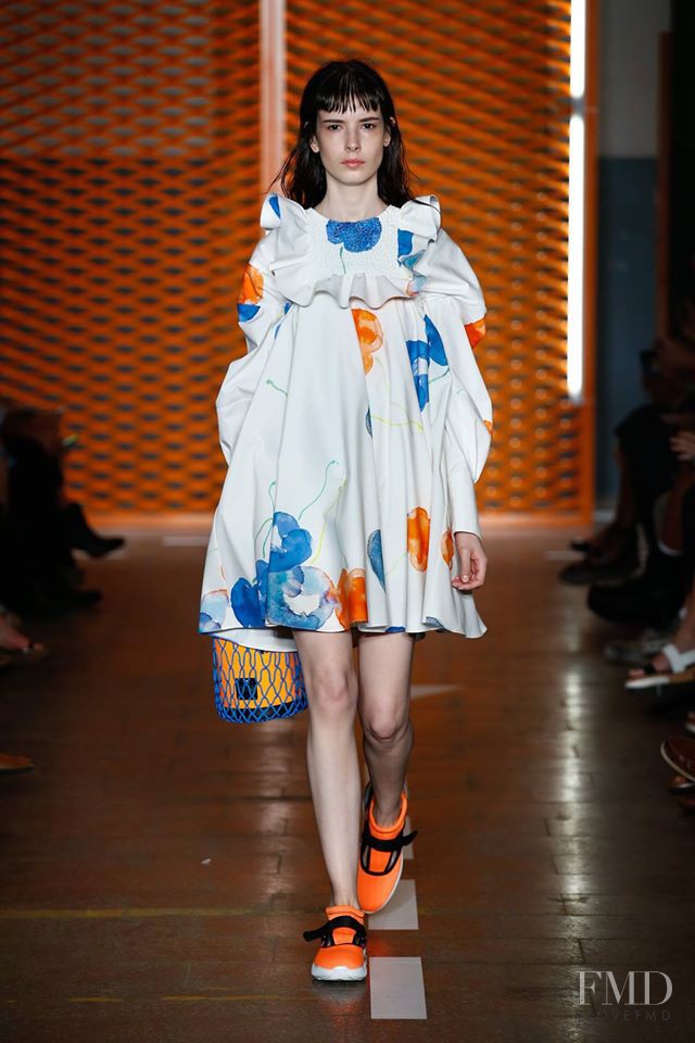 Isabella Ridolfi featured in  the MSGM fashion show for Spring/Summer 2017