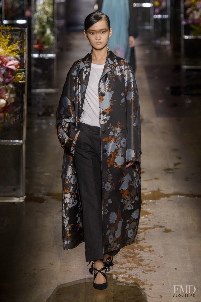 Wangy Xinyu featured in  the Dries van Noten fashion show for Spring/Summer 2017