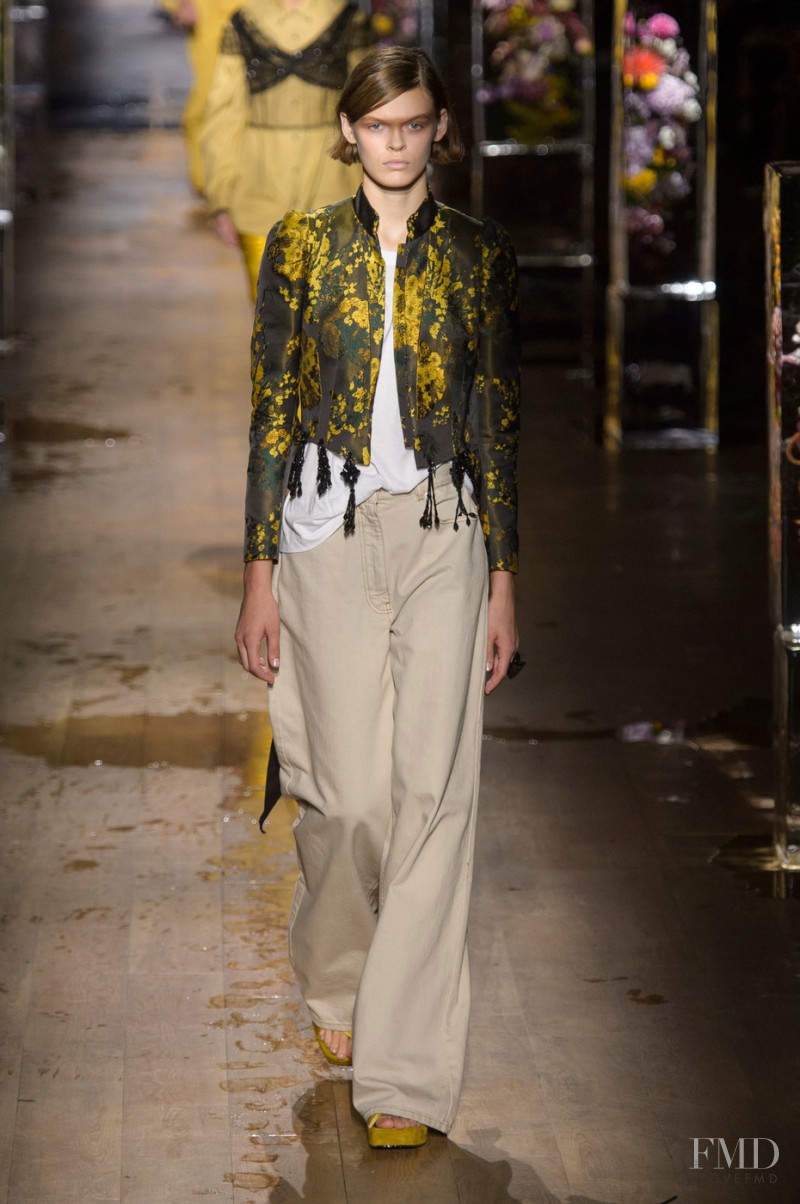 Cara Taylor featured in  the Dries van Noten fashion show for Spring/Summer 2017