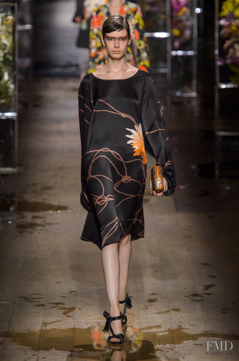 Isabella Ridolfi featured in  the Dries van Noten fashion show for Spring/Summer 2017