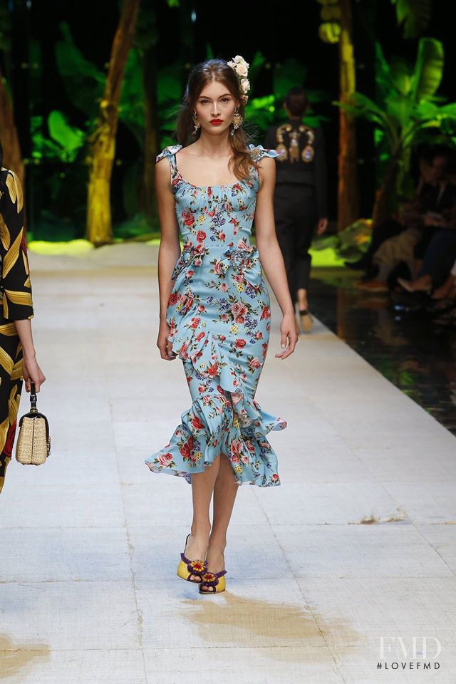 Grace Elizabeth featured in  the Dolce & Gabbana fashion show for Spring/Summer 2017