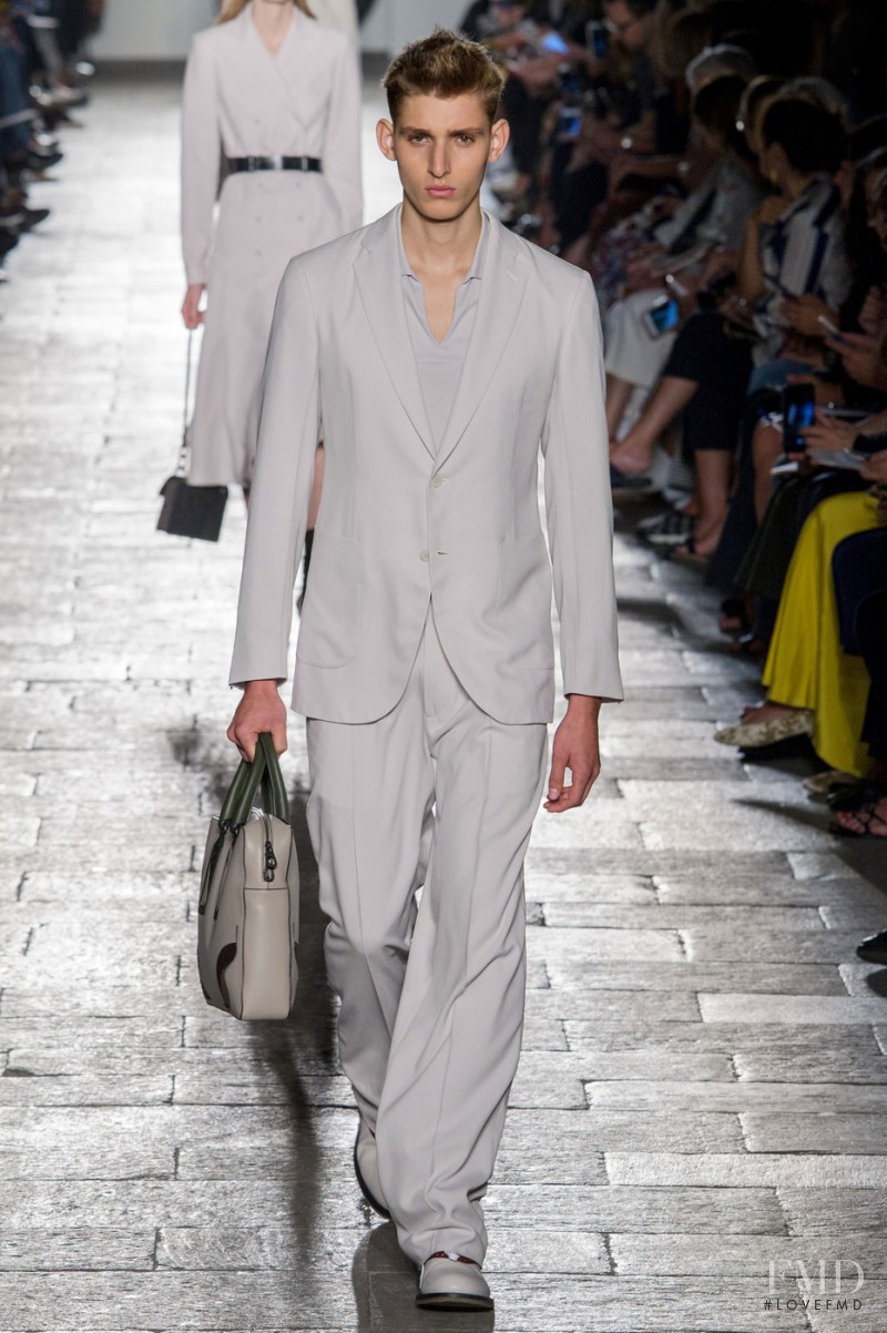 Bottega Veneta fashion show for Spring/Summer 2017