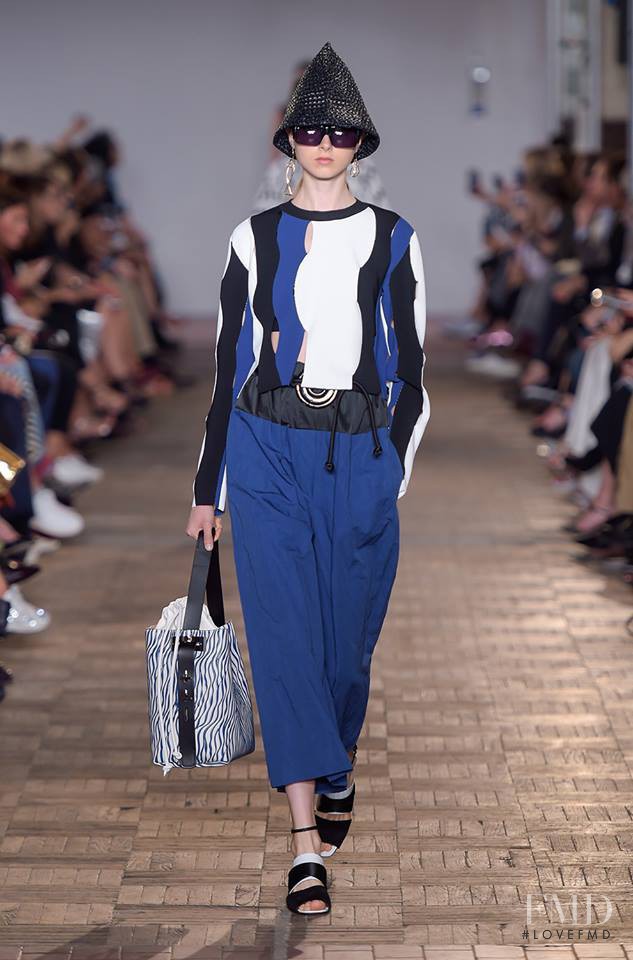 Sportmax fashion show for Spring/Summer 2017