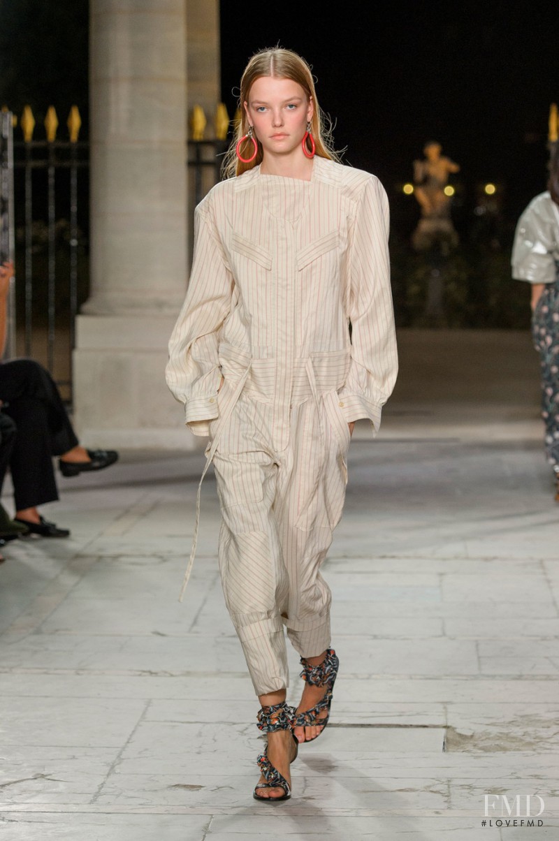 Roos Abels featured in  the Isabel Marant fashion show for Spring/Summer 2017