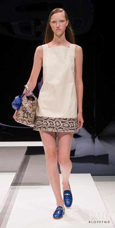 Liza Ostanina featured in  the Tod\'s fashion show for Spring/Summer 2017