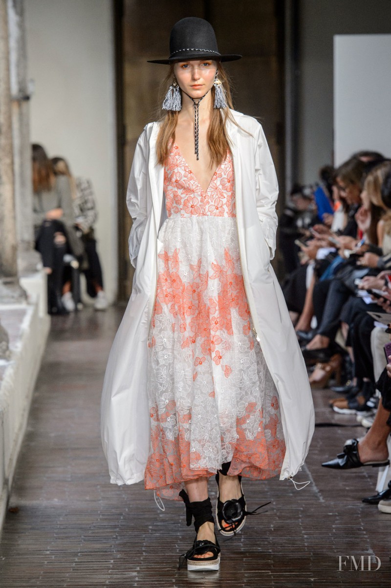 be Blumarine fashion show for Spring/Summer 2017