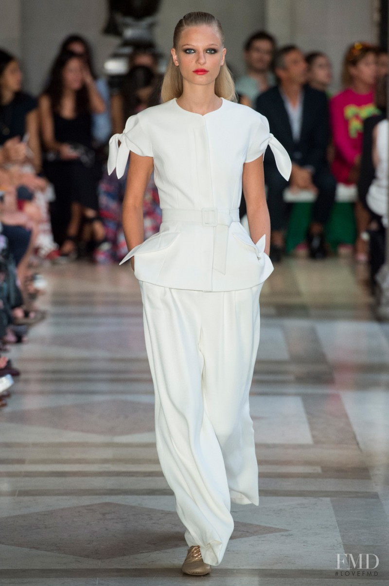 Carolina Herrera fashion show for Spring/Summer 2017