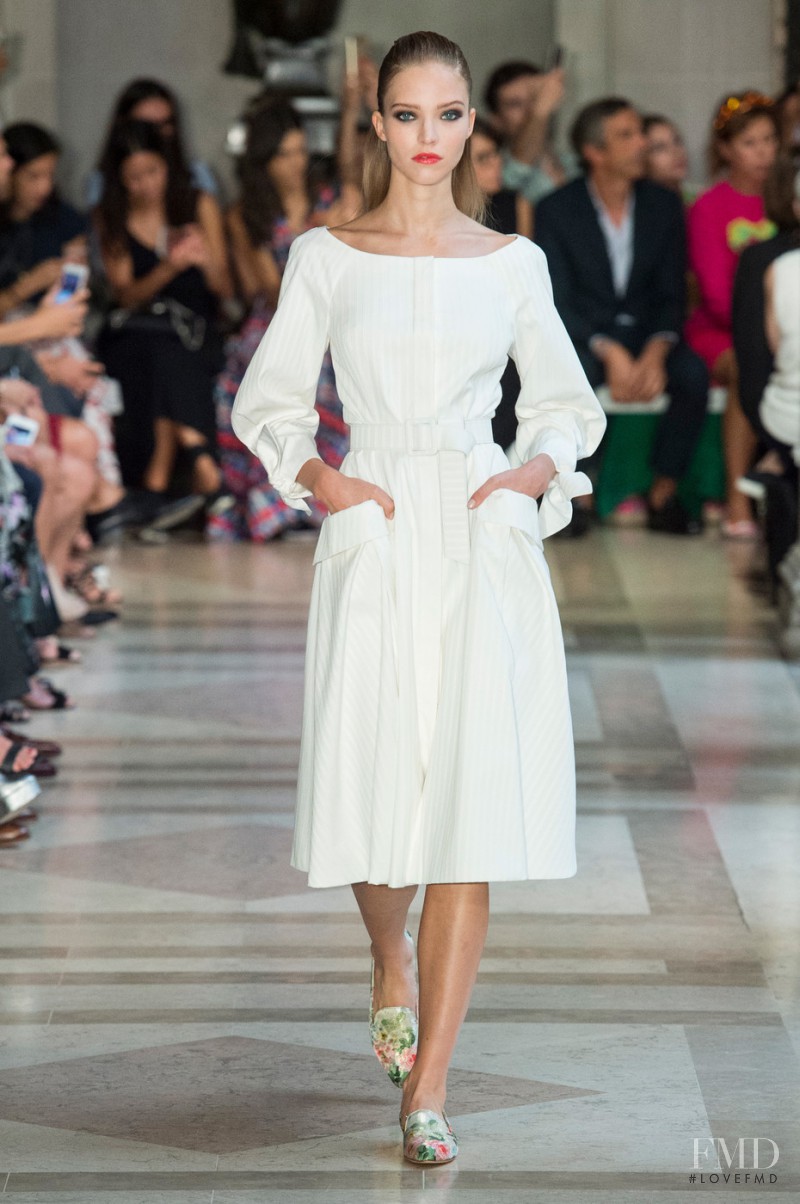 Sasha Luss featured in  the Carolina Herrera fashion show for Spring/Summer 2017