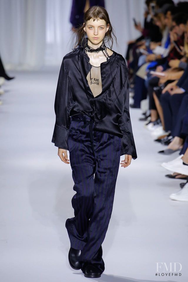 Ann Demeulemeester fashion show for Spring/Summer 2017
