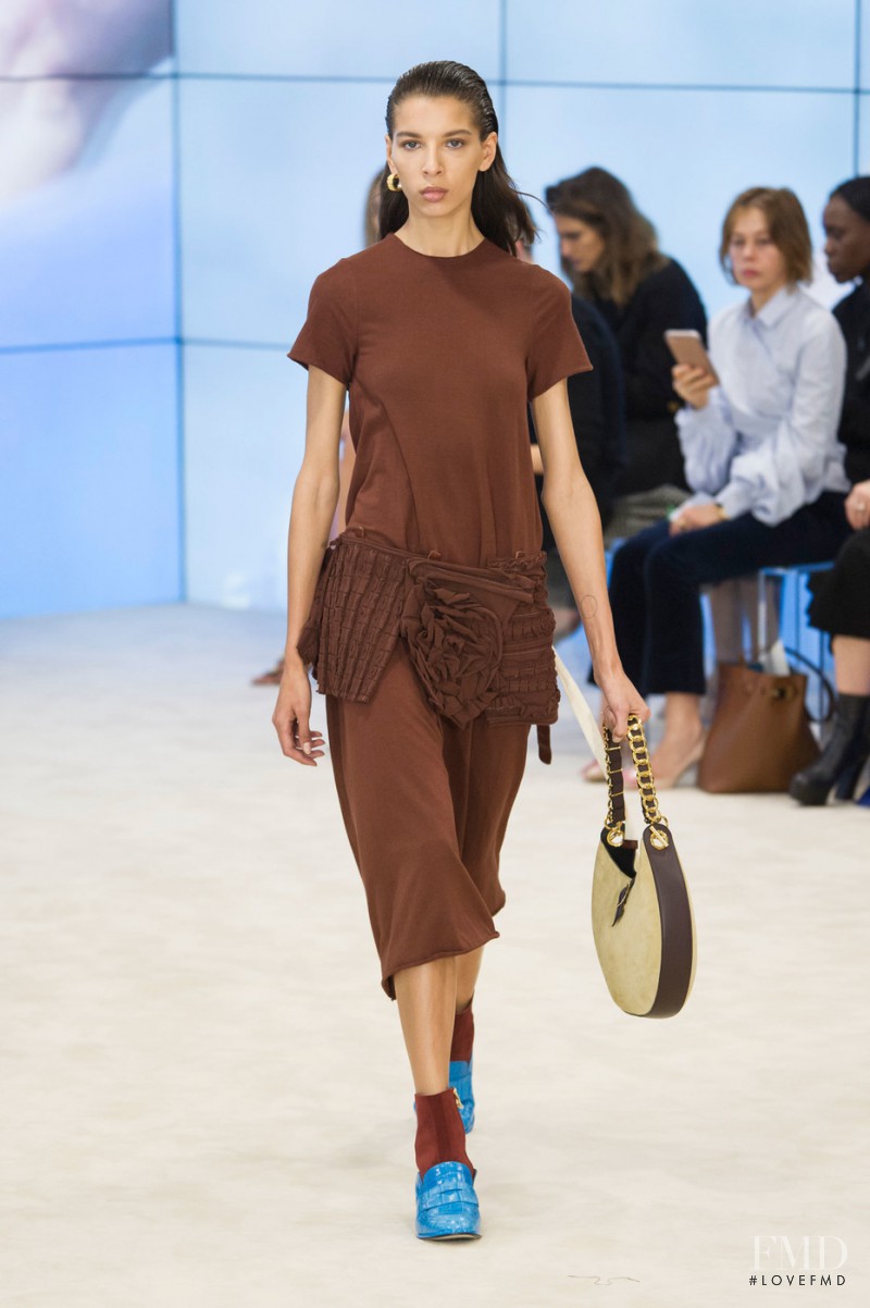 Alice Metza featured in  the Loewe fashion show for Spring/Summer 2017