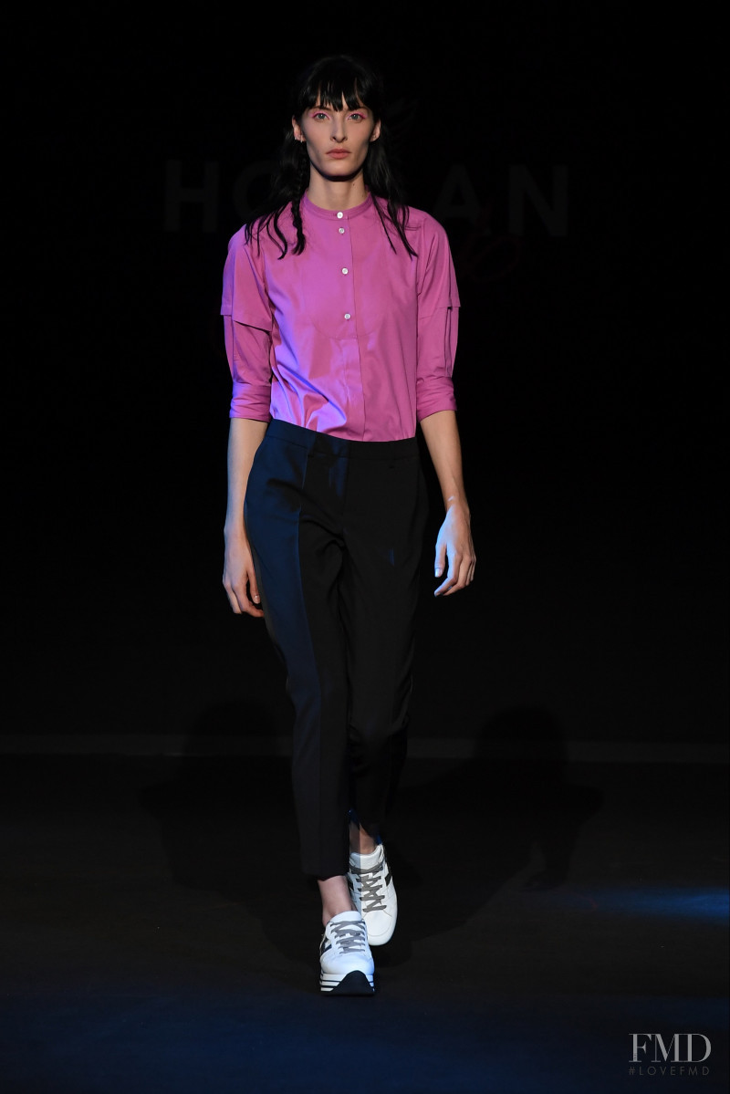 Annie Tice featured in  the Hogan fashion show for Spring/Summer 2017