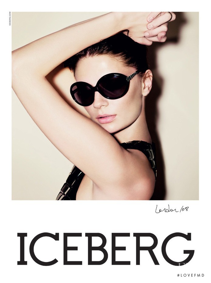 Iceberg advertisement for Spring/Summer 2008