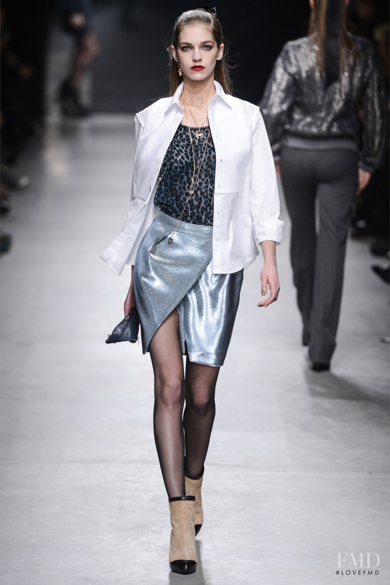 Samantha Gradoville featured in  the Alexis Mabille fashion show for Autumn/Winter 2013