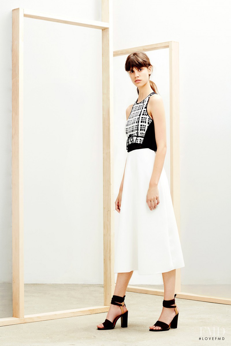 Antonina Petkovic featured in  the Derek Lam 10 Crosby fashion show for Resort 2015