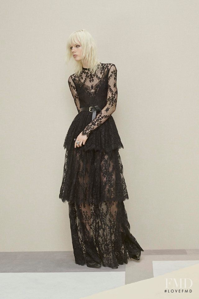 Elie Saab fashion show for Pre-Fall 2016