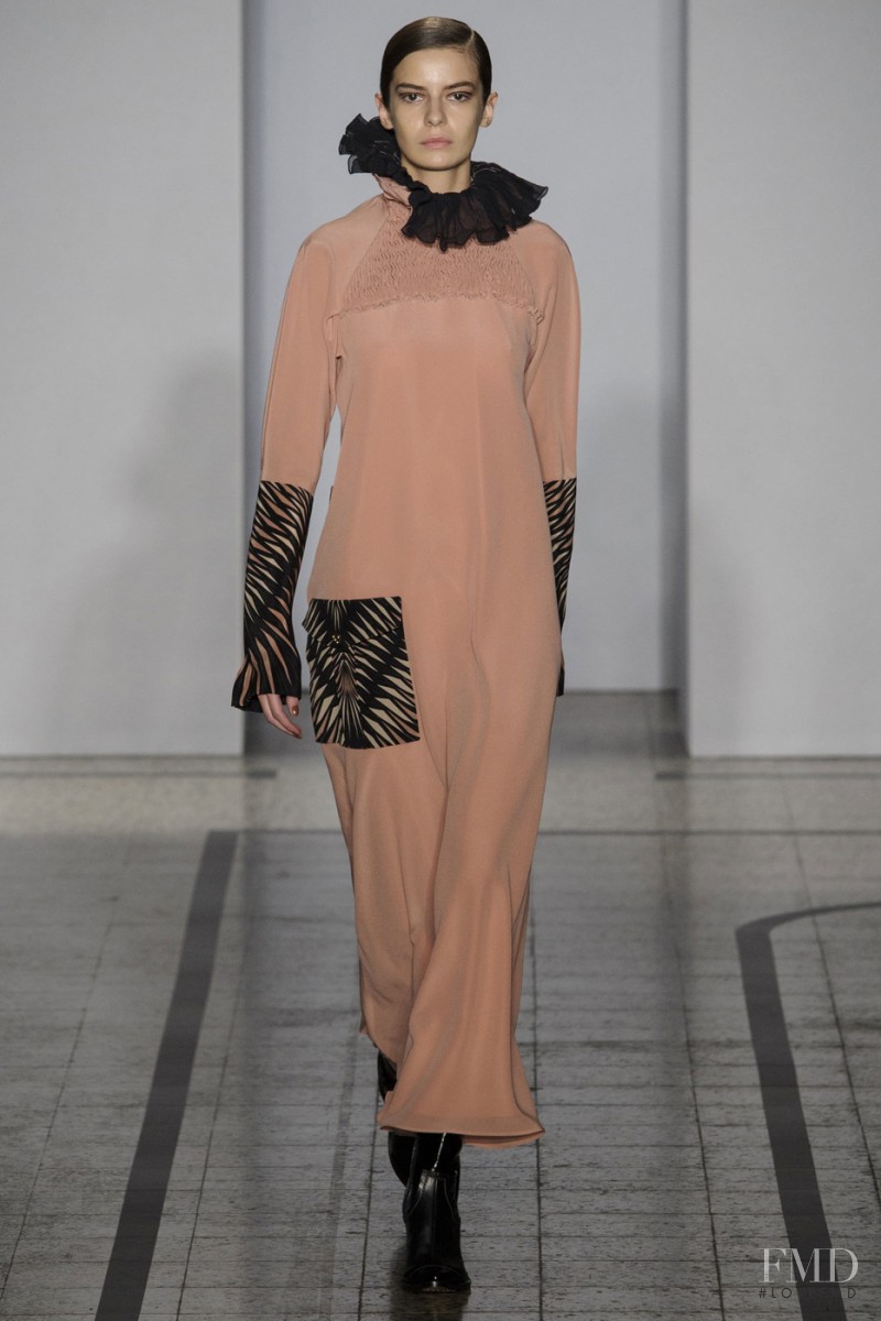 Mila Schön fashion show for Autumn/Winter 2016