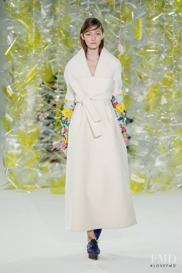 Delpozo fashion show for Autumn/Winter 2016