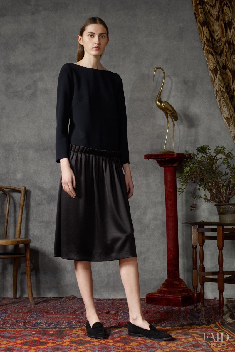 Zoe Huxford featured in  the Osman by Osman Yousefzada fashion show for Pre-Fall 2015