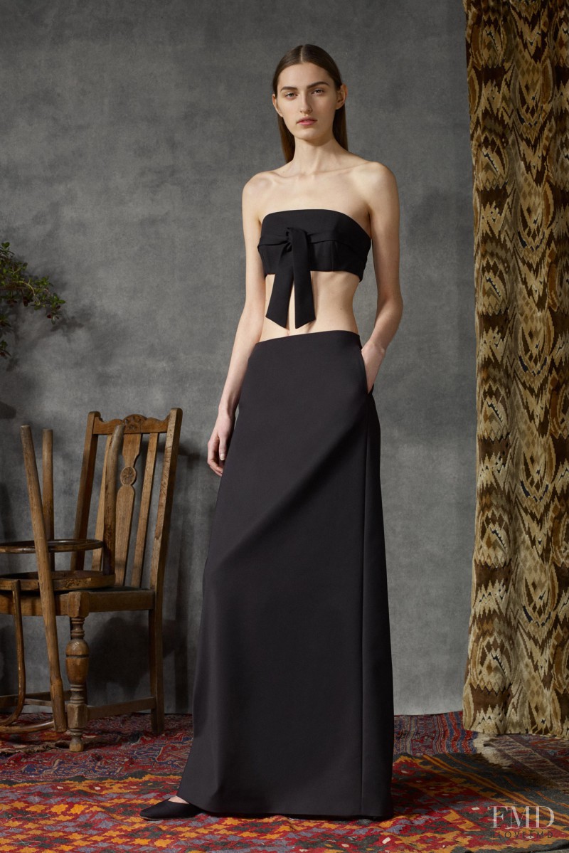 Zoe Huxford featured in  the Osman by Osman Yousefzada fashion show for Pre-Fall 2015