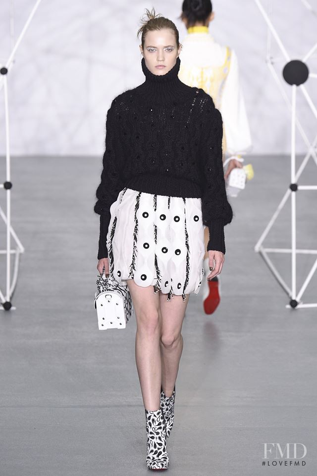 Holly Fulton fashion show for Autumn/Winter 2016