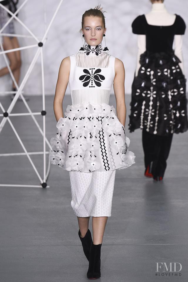 Holly Fulton fashion show for Autumn/Winter 2016