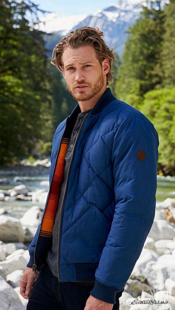 Eddie Bauer advertisement for Autumn/Winter 2016