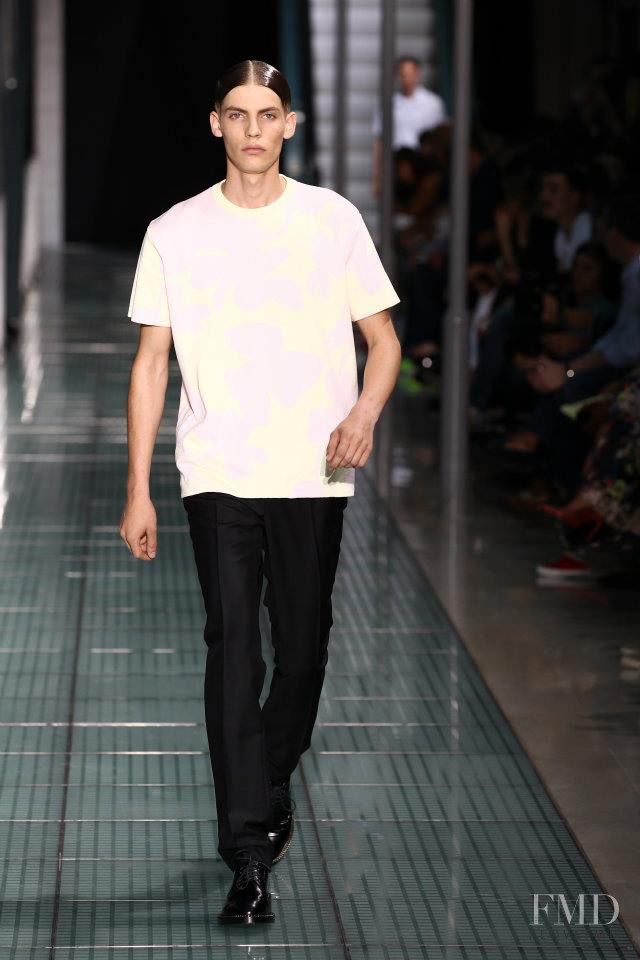 Raf Simons fashion show for Spring/Summer 2012