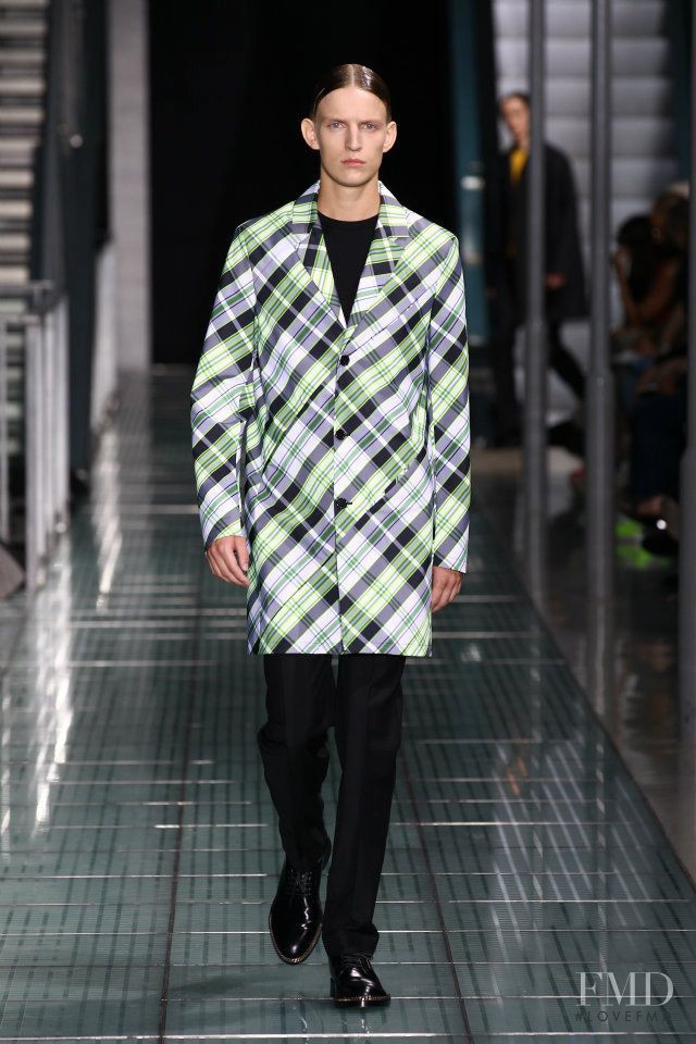 Raf Simons fashion show for Spring/Summer 2012