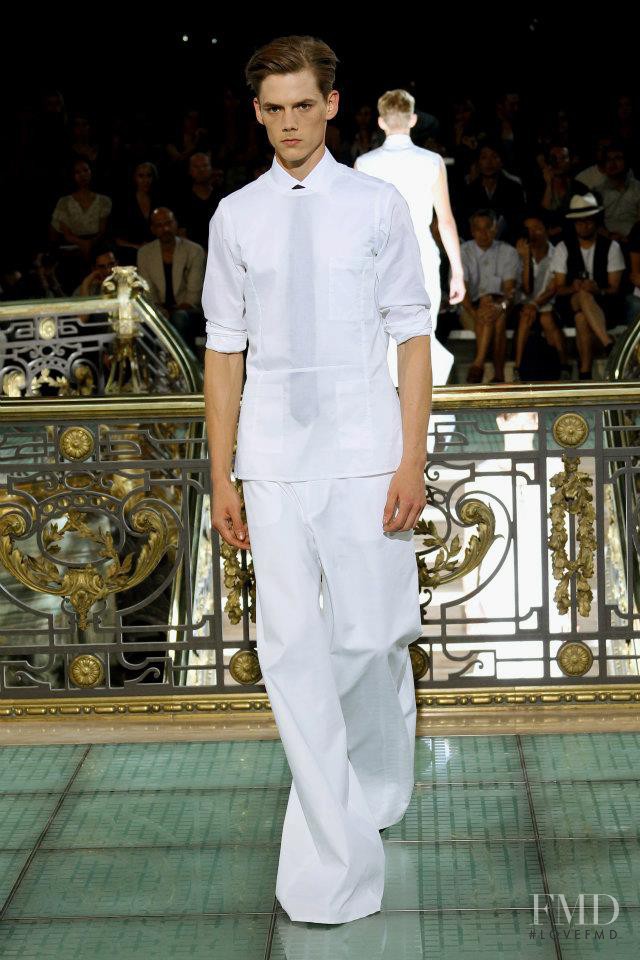 Raf Simons fashion show for Spring/Summer 2011