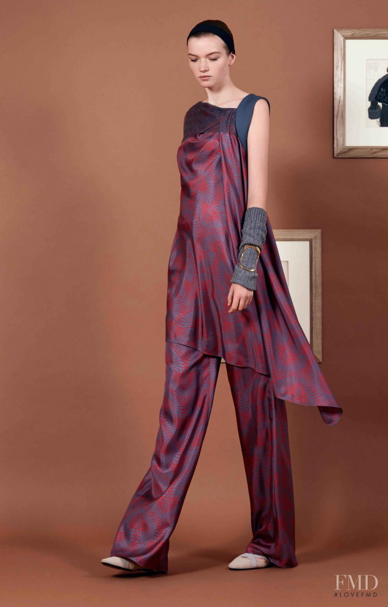 Eva Klimkova featured in  the Vionnet fashion show for Pre-Fall 2016