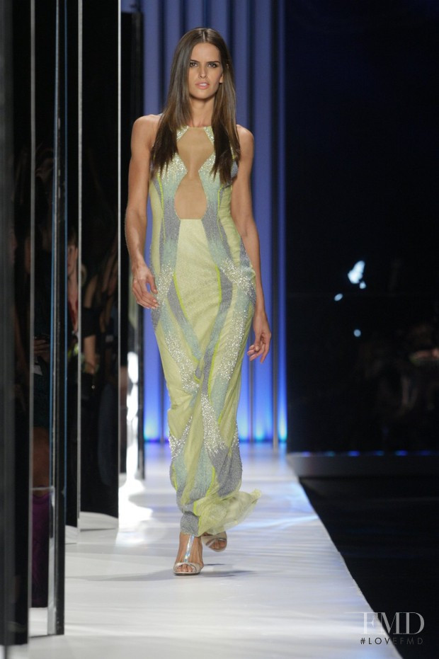Izabel Goulart featured in  the Vivaz fashion show for Spring/Summer 2015