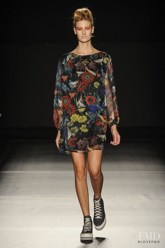 Patricia Muller featured in  the Danilo Costa fashion show for Spring/Summer 2014