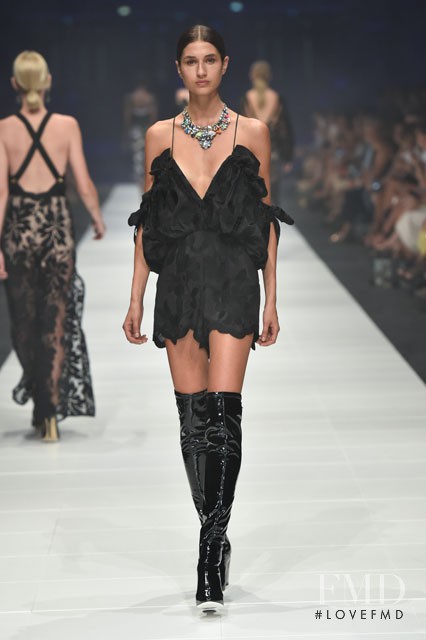 Roberta Pecoraro featured in  the VAMFF Premium Runway 2 presented by Elle Magazine fashion show for Spring/Summer 2016