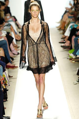 Tuleh fashion show for Spring/Summer 2006