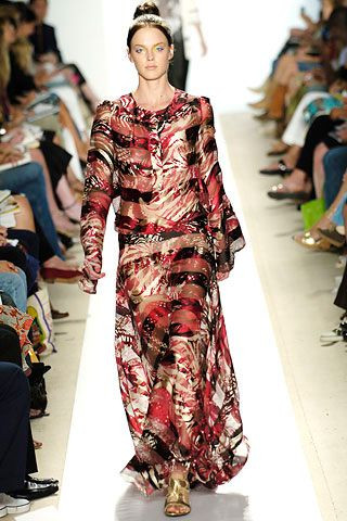 Tuleh fashion show for Spring/Summer 2006