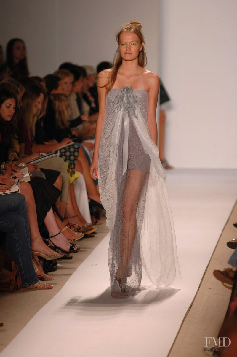 Yulia Vasiltsova featured in  the Tuleh fashion show for Spring/Summer 2006