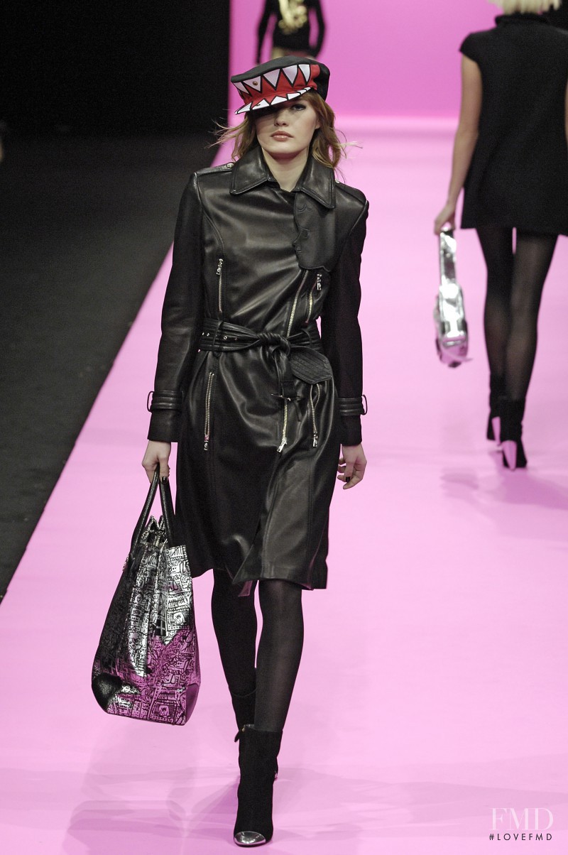Yulia Vasiltsova featured in  the Jean-Charles De Castelbajac fashion show for Autumn/Winter 2007
