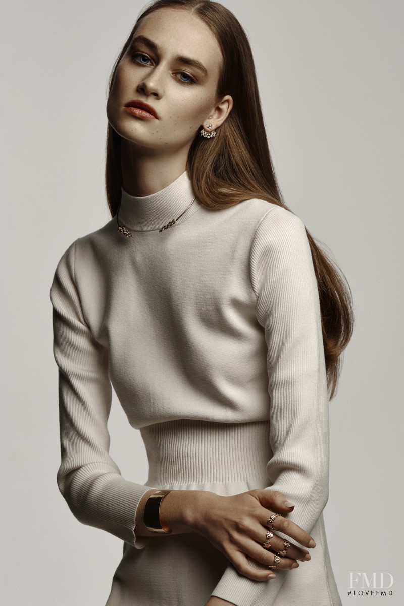 Anna Roos van Wijngaarden featured in  the AUrate advertisement for Spring/Summer 2016