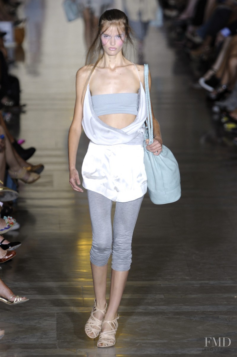 Jill Stuart fashion show for Spring/Summer 2009