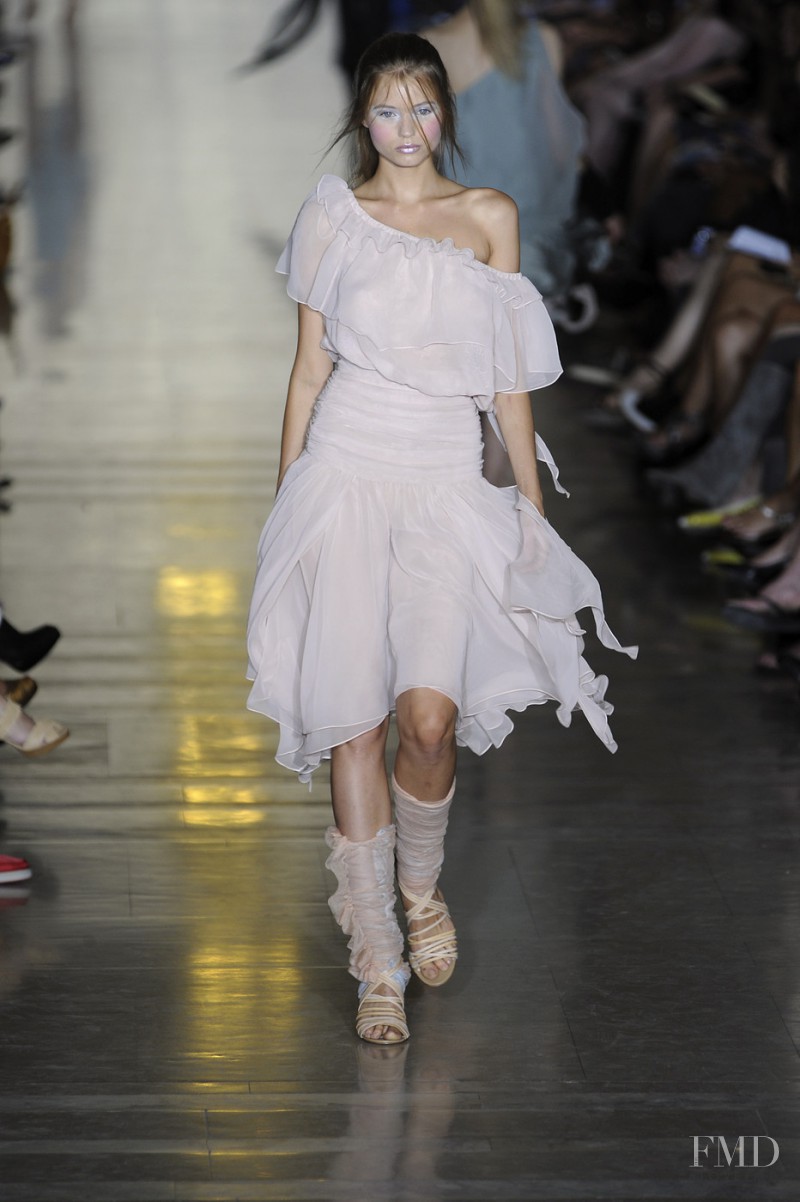 Jill Stuart fashion show for Spring/Summer 2009