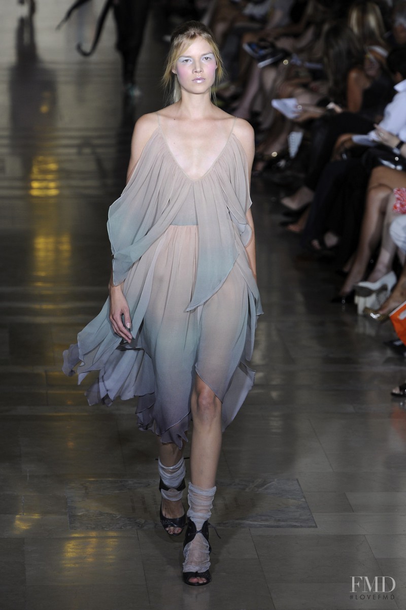 Jill Stuart fashion show for Spring/Summer 2009